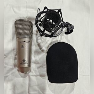 ❤️🩵Behringer B-1 Microphone Condenser💙💛